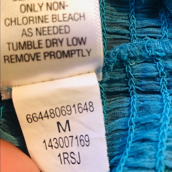 Blouse - Picture 2 of 7